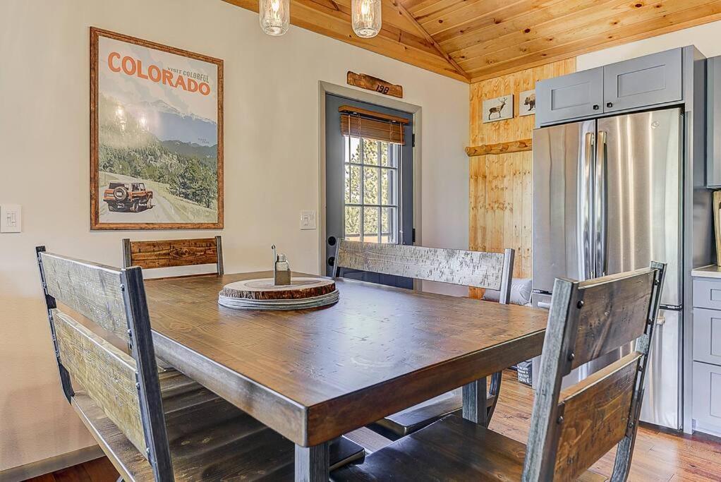 Monarch Landing, A Cozy Cabin W/360 Mountain Views คริปเปิล ครีก ภายนอก รูปภาพ
